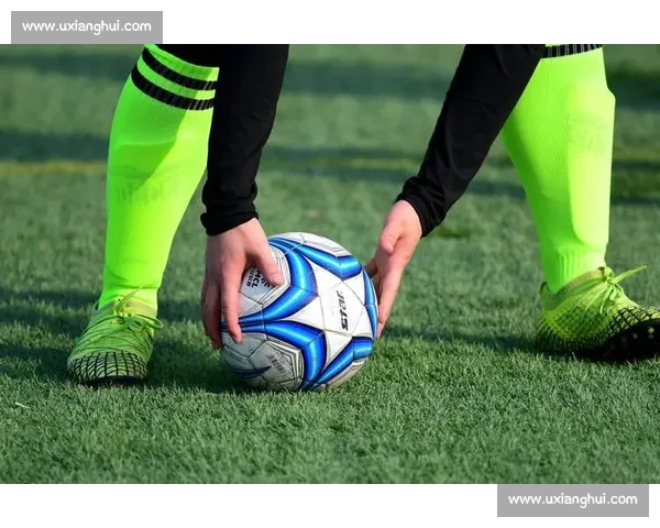 高清流畅足球赛事直播APP下载畅享实时精彩对决全程不漏每一球 - 副本 - 副本 (9) - 副本 - 副本